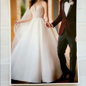 Essence by Australia Wedding Dress